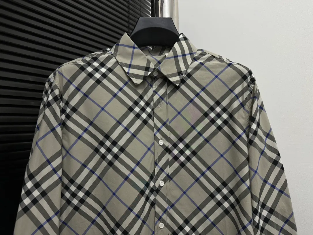 【 1:1】 【Burberry】 24ss New Arrival 100% ， Wear-Resistant 。 ， ， ， 。 Size：S-XL